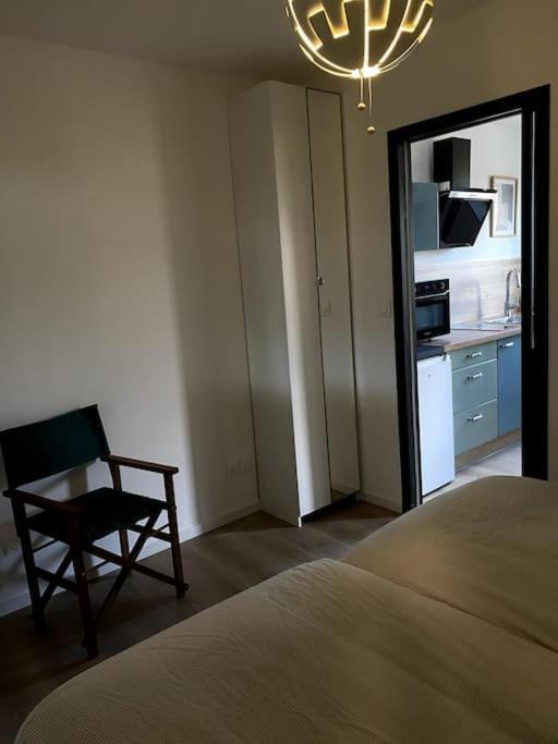 Entre Ville Et Campagne Appartement Cosy Avec Parking Et Terrasse Wood Coutiches ภายนอก รูปภาพ